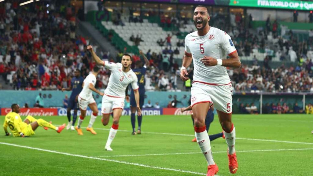 Tunisia hạ gục Pháp nhưng vẫn không thể lọt vào vòng loại trực tiếp World Cup.