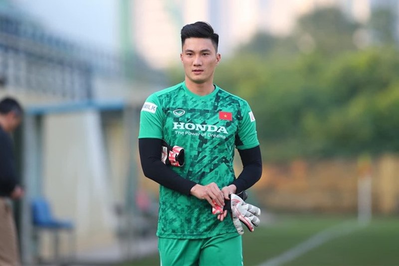 Cầu thủ đẹp trai nhất Việt Nam - Văn Hoàng