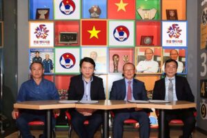 Park Hang-seo - người mở ra kỷ nguyên mới cho bóng đá Việt thế kỷ 21