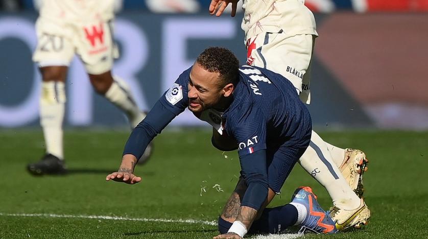 Tiền đạo Neymar chưa thể thi đấu sau chấn thương trước trận thắng Lille