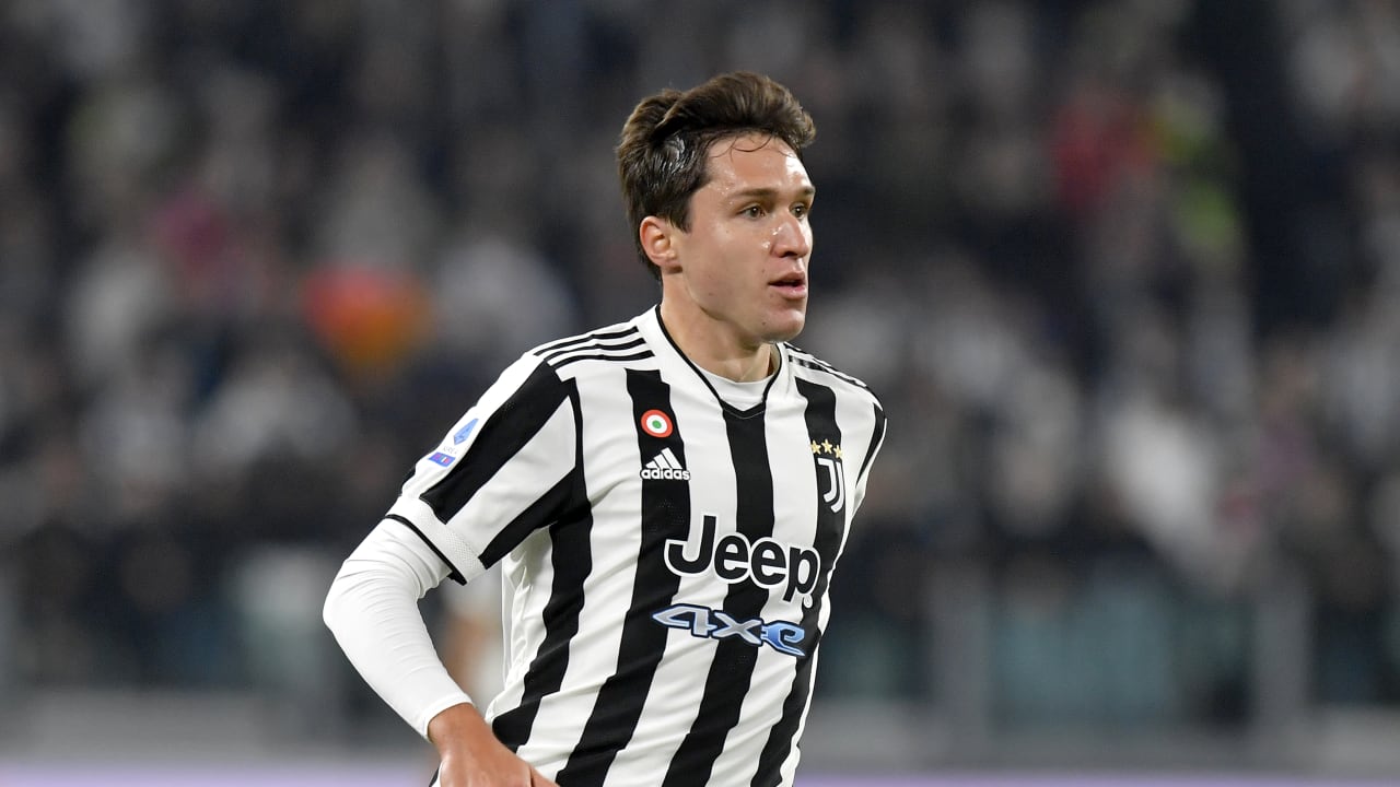 Federico Chiesa nhận được cơ hội hiếm hoi đá chính trong màu áo của Juventus