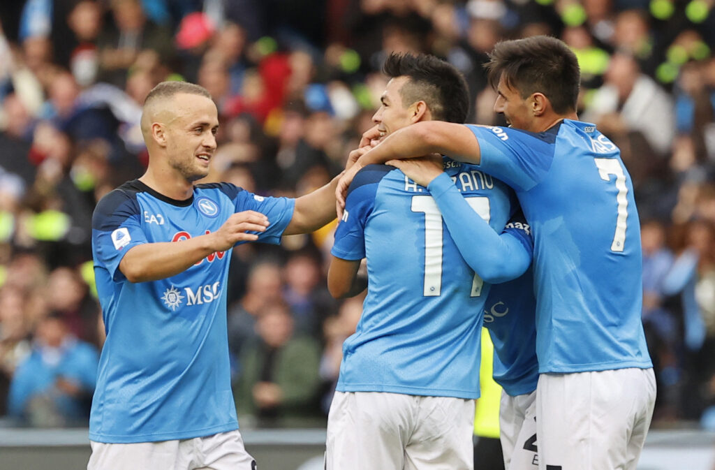 S.S.C Napoli đang có một mùa giải Serie A thành công