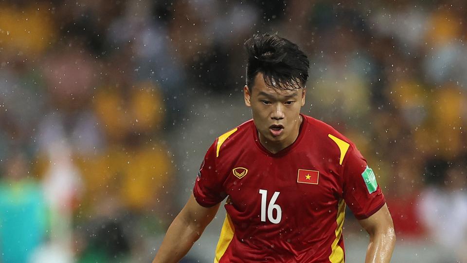 Thành Chung trung vệ tài năng của bóng đá Việt Nam
