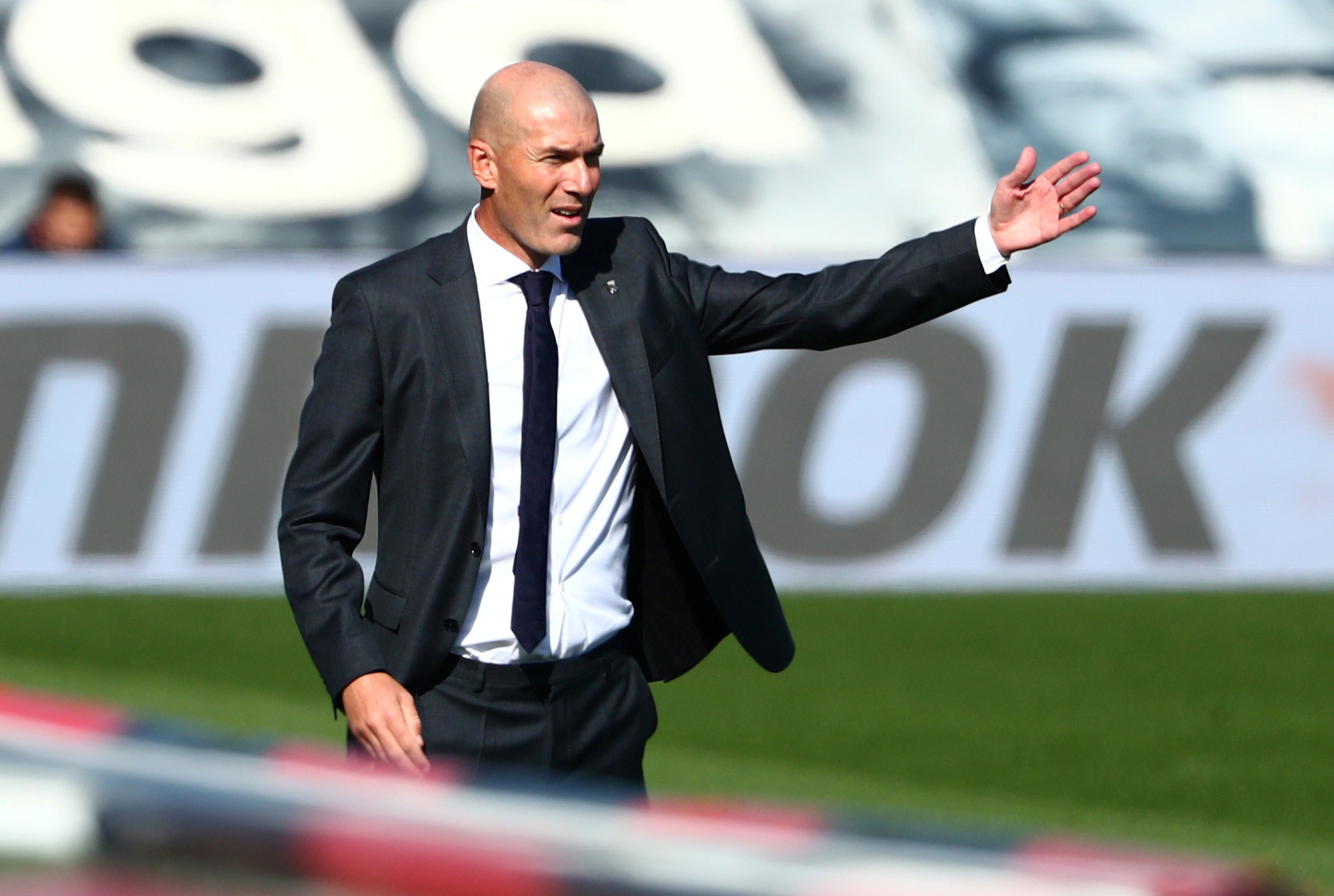 Giới chủ ở Qatar luôn này tỏ thiện chí muốn đưa Zinedine Zidane về Paris