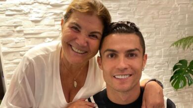 Mẹ Ronaldo, tình yêu, nước mắt và những đền đáp xứng đáng