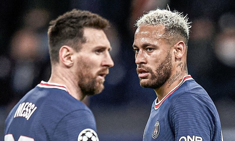 Dù là những cái tên lớn của bóng đá, thế nhưng Neymar vs Messi cũng không thể giúp cho gã nhà giàu nước Pháp đạt được thứ mà câu lạc bộ này mong muốn