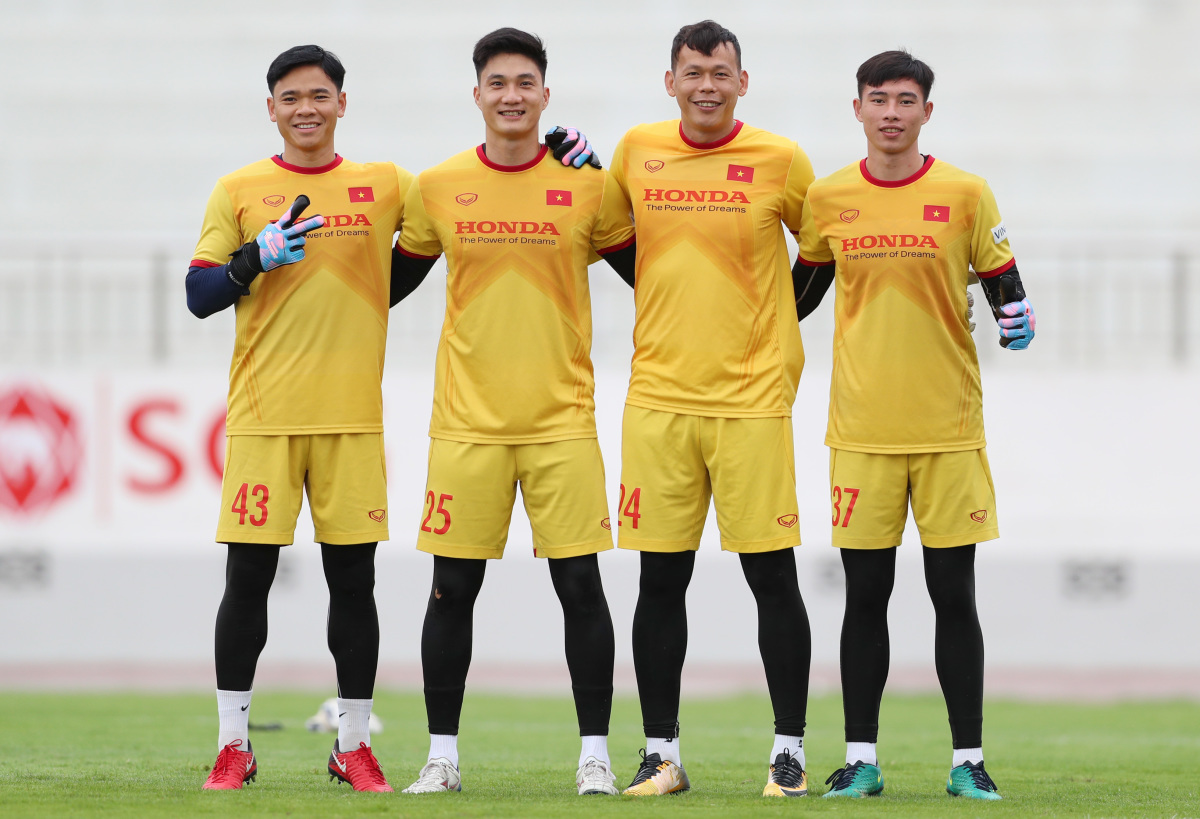 Những thủ thành xuất sắc của bóng đá Việt Nam
