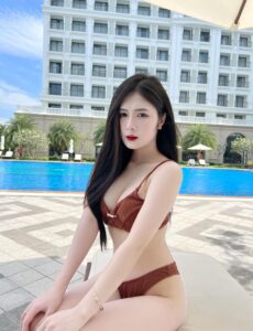 Hot girl làng streamer Quỳnh Alee là ai?
