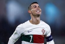 Ronaldo ghi bàn liên tục, đẳng cấp và thanh xuân ùa về