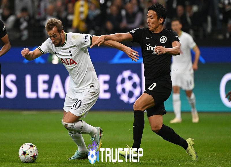 Số liệu thống kê về Tottenham gặp Eintracht Frankfurt lượt đi cho thấy sự cân bằng được tạo ra giữa 2 câu lạc bộ