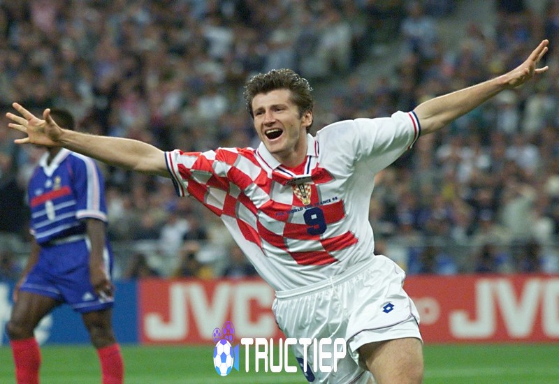 Tiền đạo Croatia ghi nhiều bàn thắng nhất cho đội tuyển
