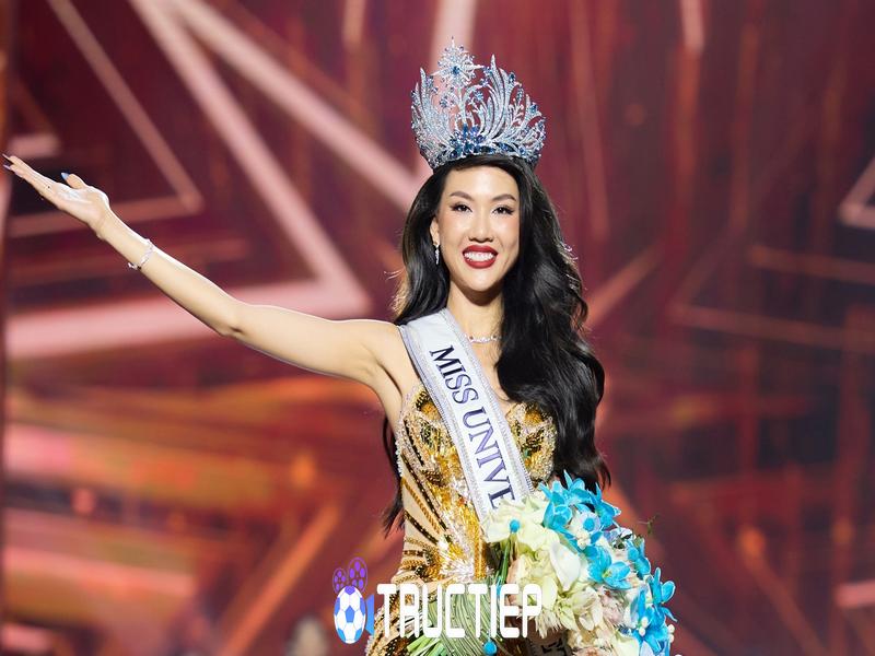 Bùi Quỳnh Hoa đăng quang Miss Universe Vietnam nhờ mùa giải?