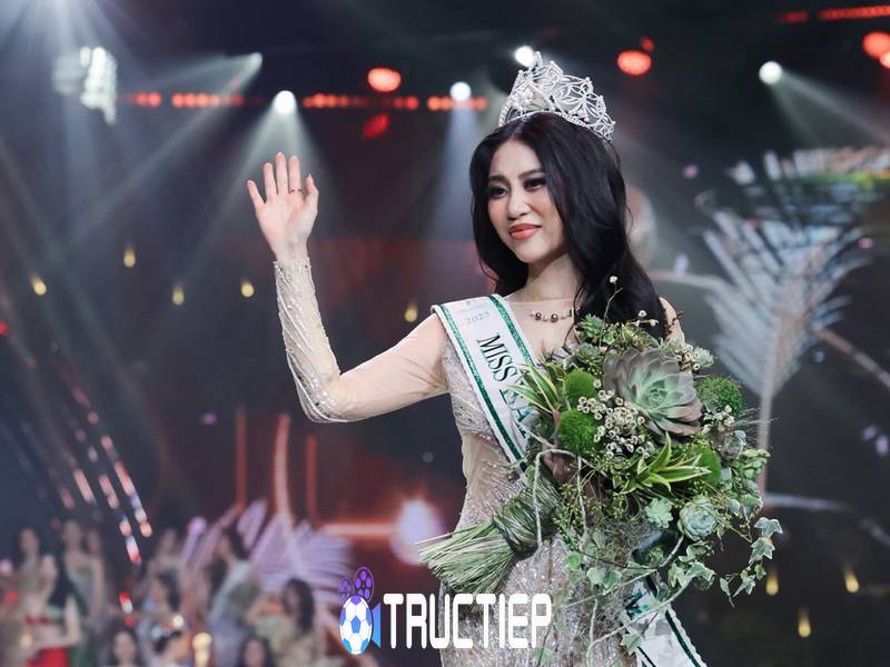 Đỗ Thị Lan Anh xuất sắc đăng quang Miss Earth Vietnam 2023